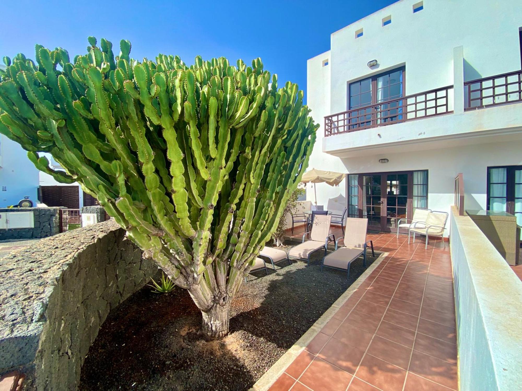 Casa Inma Las Piteras. Sol Y Agua Costa Teguise Buitenkant foto