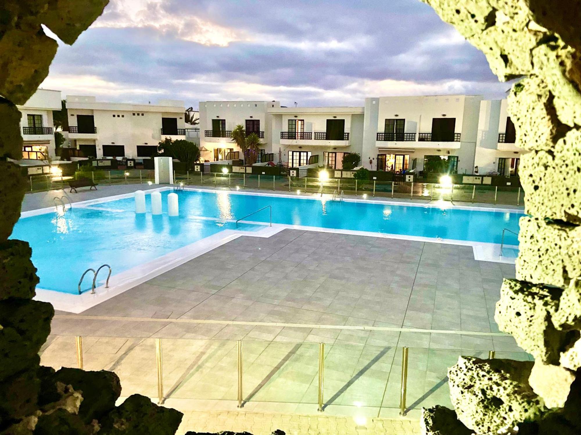 Casa Inma Las Piteras. Sol Y Agua Costa Teguise Buitenkant foto