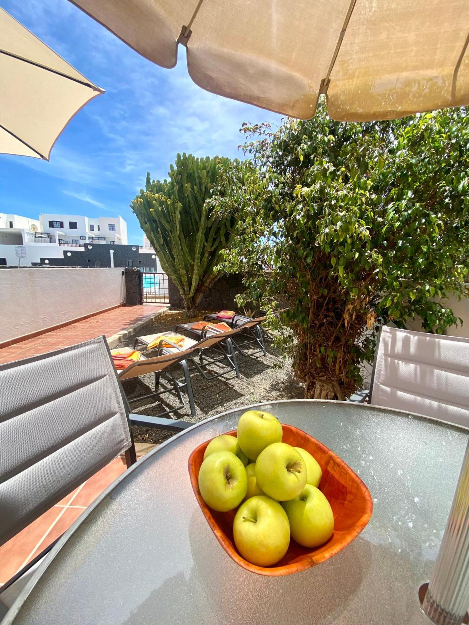 Casa Inma Las Piteras. Sol Y Agua Costa Teguise Buitenkant foto